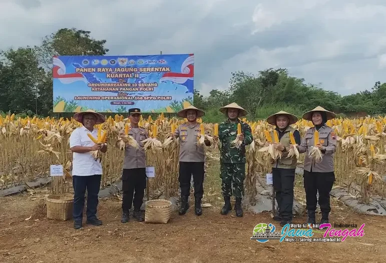 Kapolres Wonogiri Gelar Panen Raya Jagung Bersama Kelompok Tani Ngadirojo