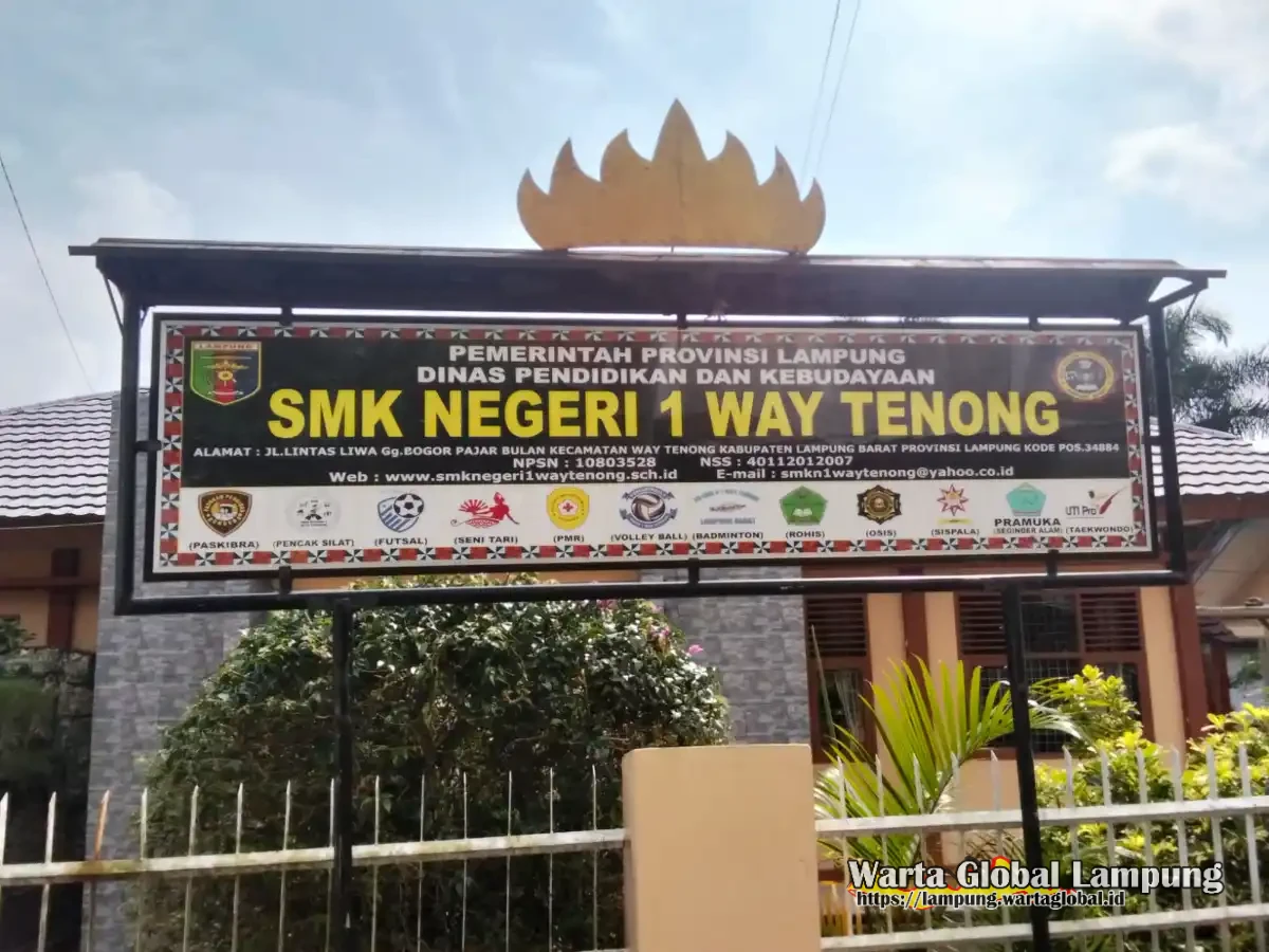 Dana BOS SMKN 1 Way Tenong Rp 1,17 Miliar Disorot, Dugaan Pembengkakan Anggaran Administrasi Capai Ratusan Juta