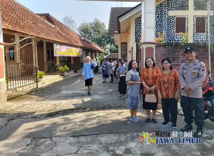 Polisi Gelar Pengamanan Ibadah Kenaikan Isa Almasih di Jumapolo, Jemaat Beribadah Khusyuk