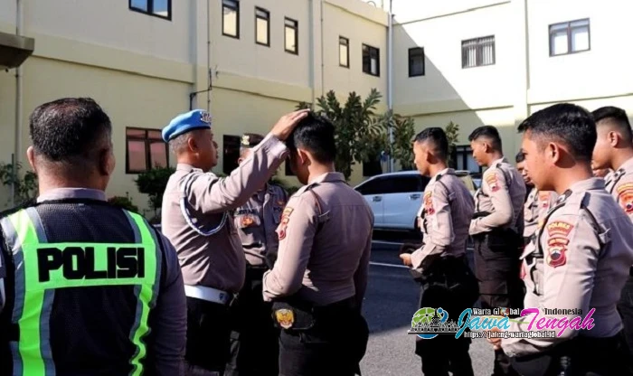 Kasi Propam Polres Sukoharjo Pimpin Gaktibplin, 11 Personel Ditemukan Lakukan Pelanggaran Ringan