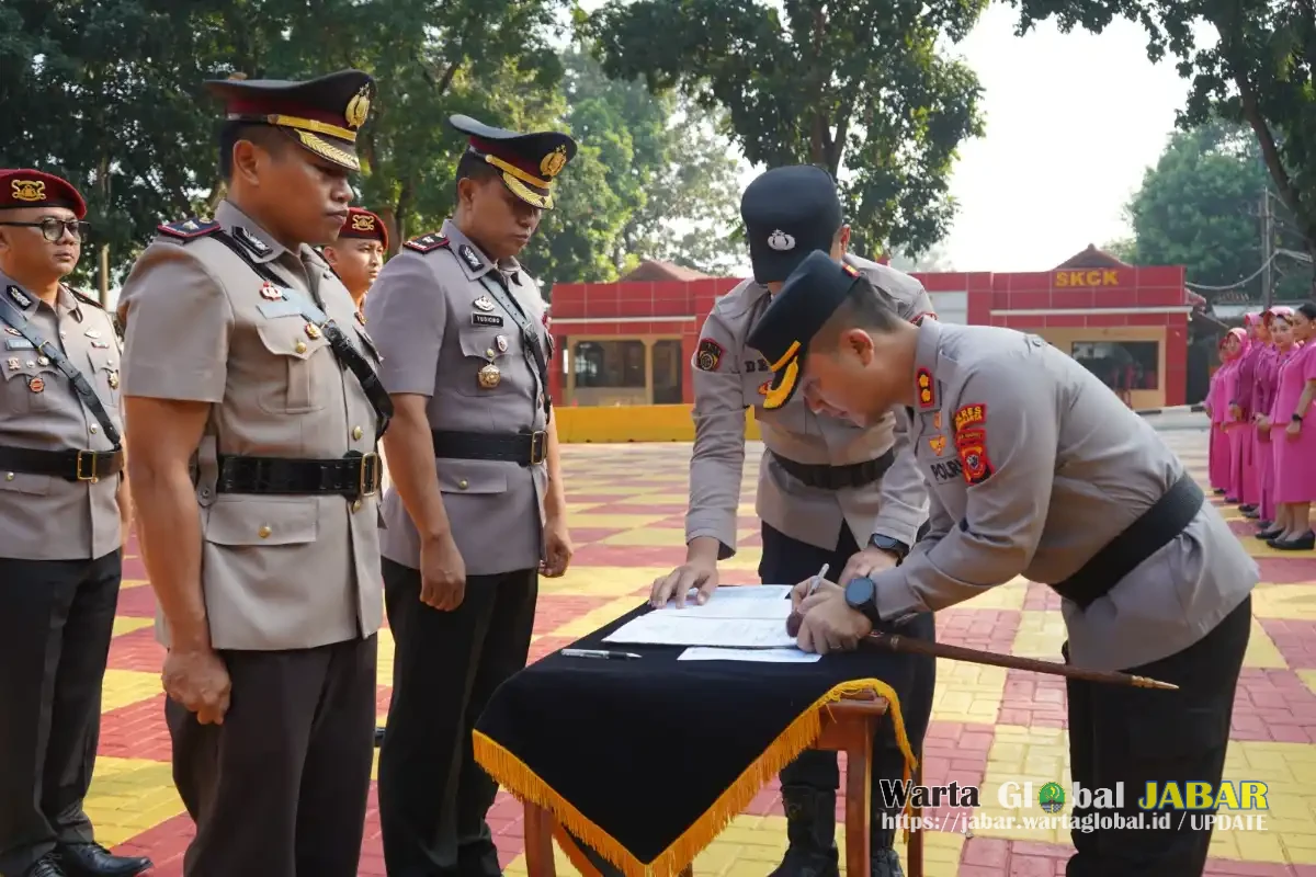 Tongkat Estafet Kepemimpinan Bergulir, Polres Purwakarta Gelar Sertijab Wakapolres Dan Kasat Reskrim