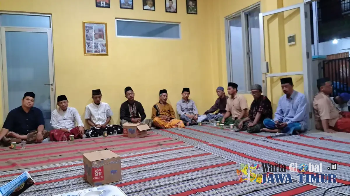 Hidupkan Syiar Islam dan Pererat Silaturahmi, Warga RT 04 RW 07 Kampung Mejoyo Kembali Gelar Rutinan Yasin dan Tahlil