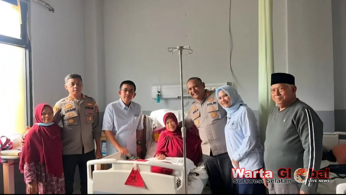 Kapolres dan Kajari Enrekang Jenguk Ibunda Bupati yang Dirawat di RSUD Massenrempulu