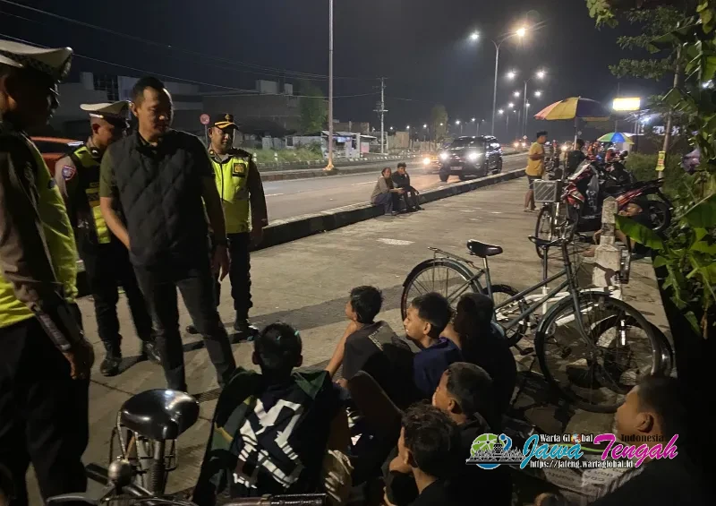 Kapolres Pekalongan Kota Pimpin Patroli Skala Besar, Balap Liar dan Kriminalitas Jadi Sasaran Utama