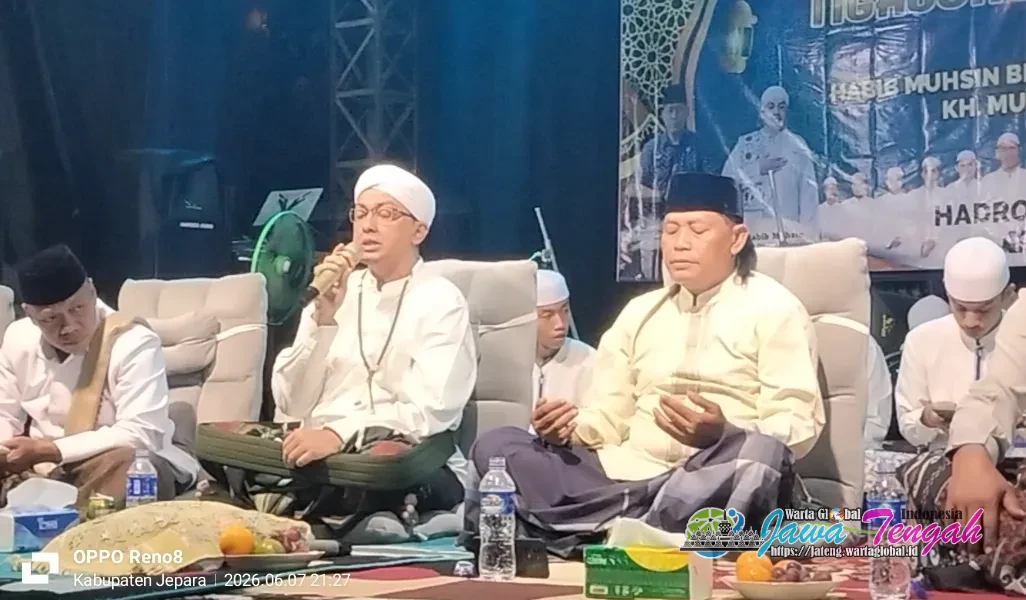 Puncak Sedekah Bumi Desa Tigajuru 2026, Gelar Pengajian Umum "Tigajuru Bersholawat"