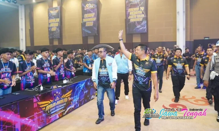 Buka Turnamen E-Sport Kapolda Jateng Cup 2026, Kapolda Jateng: Siapkan Generasi Muda Berprestasi dari Jawa Tengah untuk Berlaga di Kapolri Cup