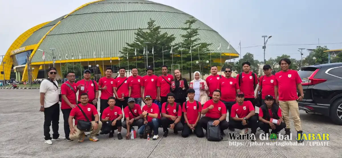 2.500 Pelatih Berkumpul di Arcamanik, Jawa Barat, Pecahkan Rekor MURI Pelatihan Sepak Bola Terbesar