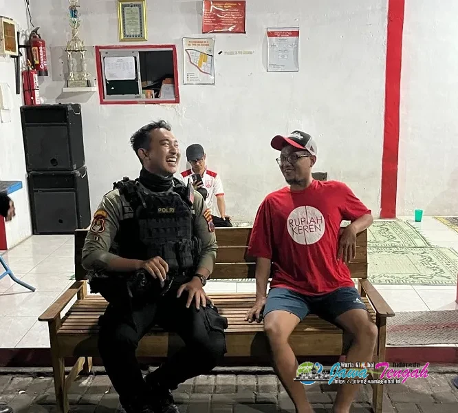Polresta Surakarta Giat Patroli Malam Hari, Sambangi Sejumlah Pos Kamling dan Sapa Warga