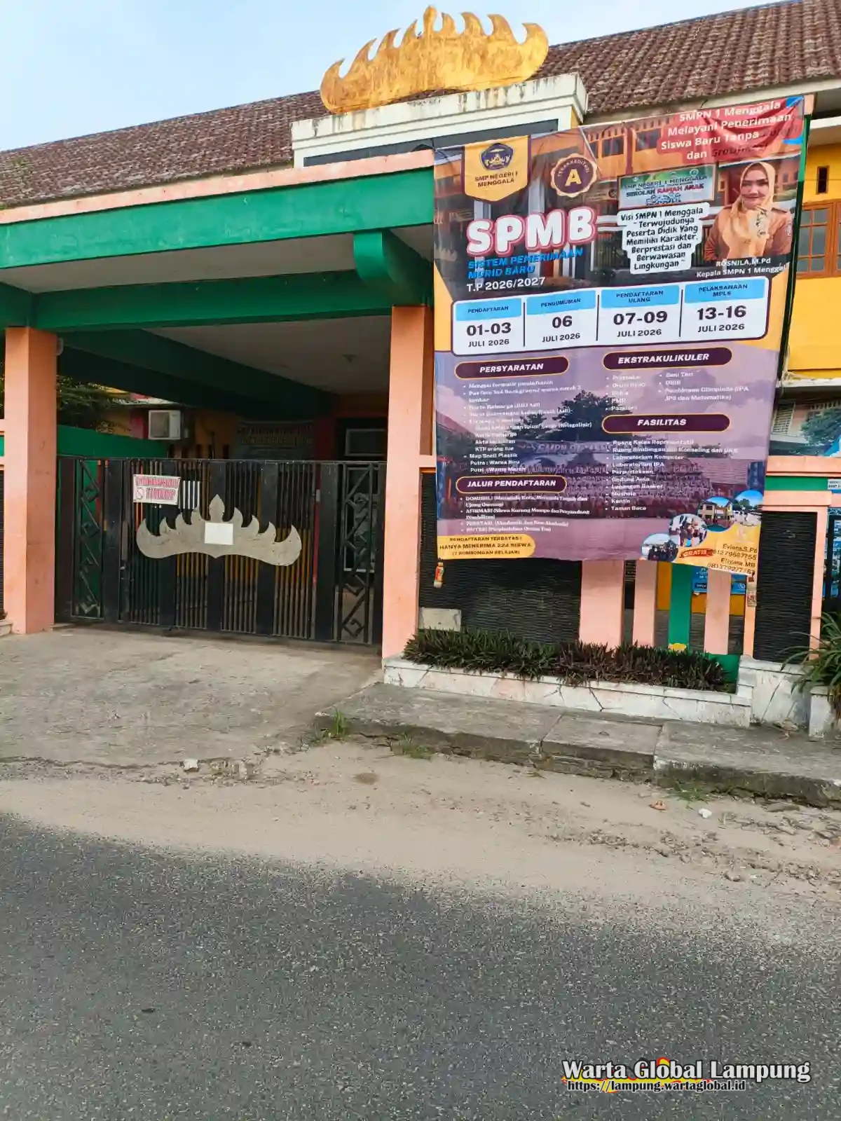 Di duga korupsi kan dana bos, oknum kepala sekolah SMP negeri 01, Menggala tuba, tidak mau di kompermasi oleh awak media,